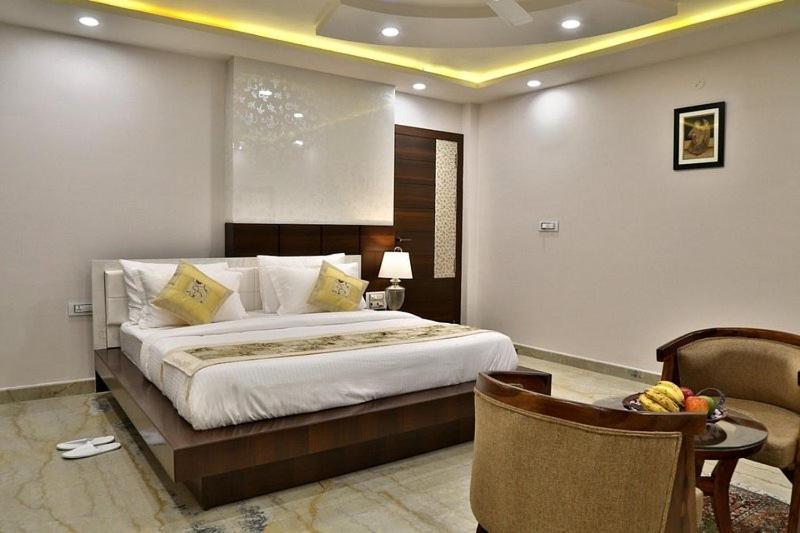 Hotel Vijaydeep Place Near Delhi Airport New Delhi Exteriör bild