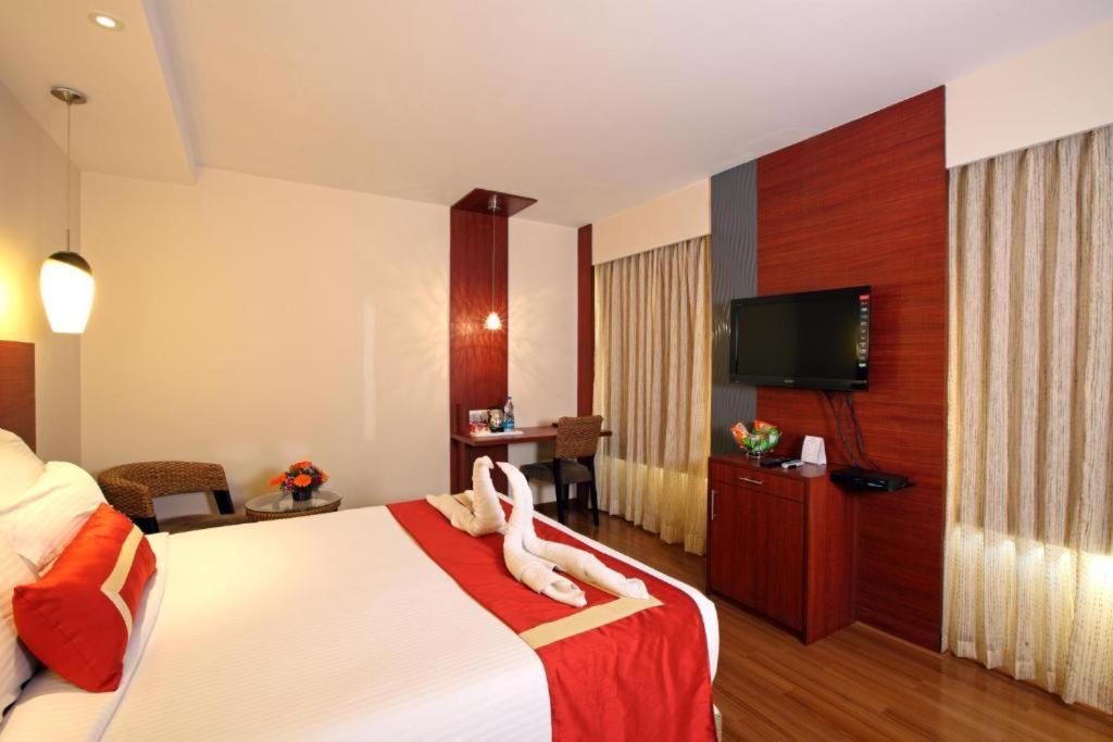 Hotel Vijaydeep Place Near Delhi Airport New Delhi Exteriör bild