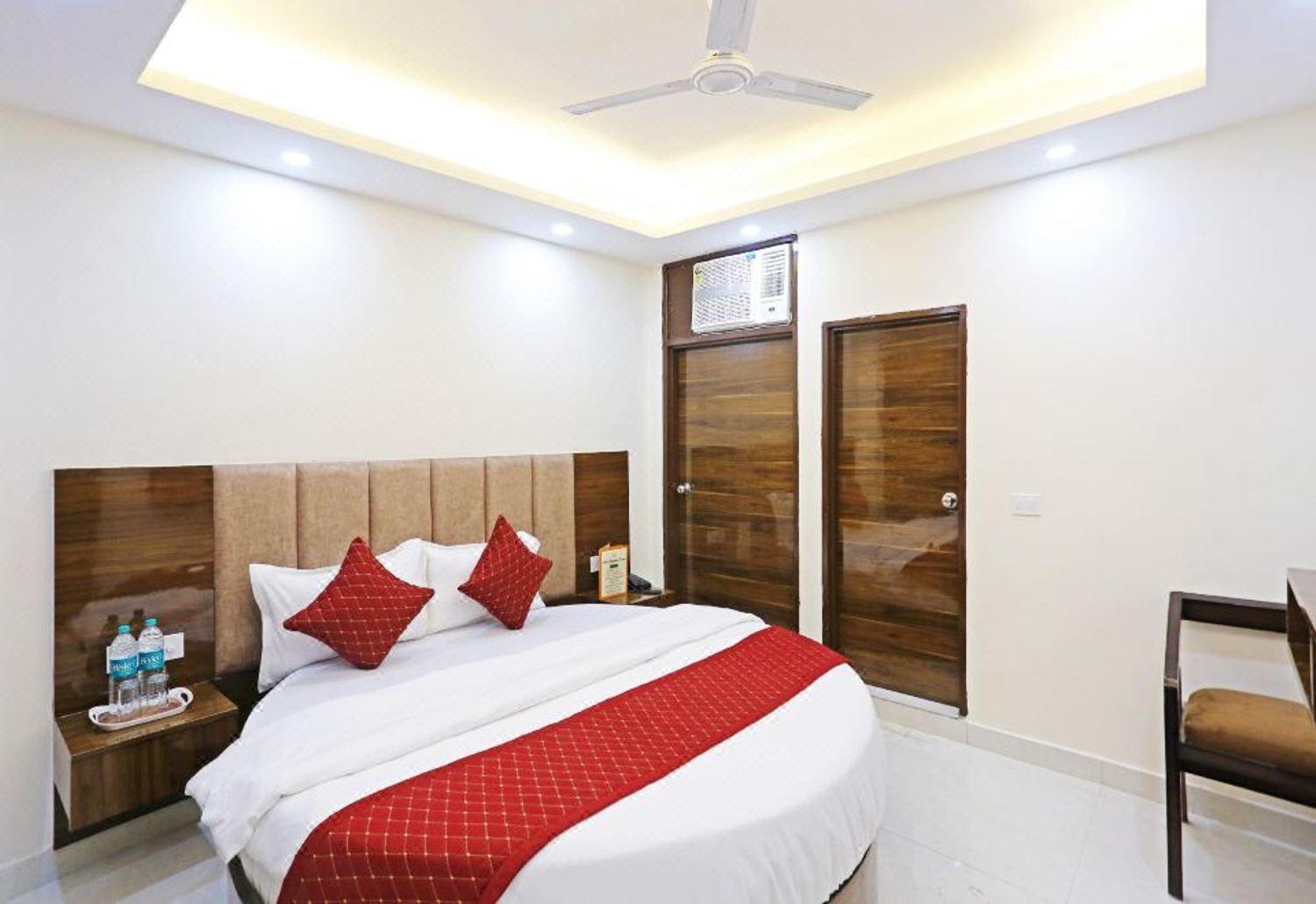 Hotel Vijaydeep Place Near Delhi Airport New Delhi Exteriör bild
